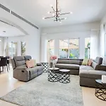 Keysplease Amazing 2 B/R Villa With Private Pool, Jvt