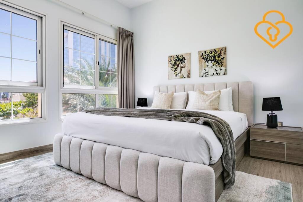 Keysplease Amazing 2 B/r With Private Pool, Jvt Villa Dubai